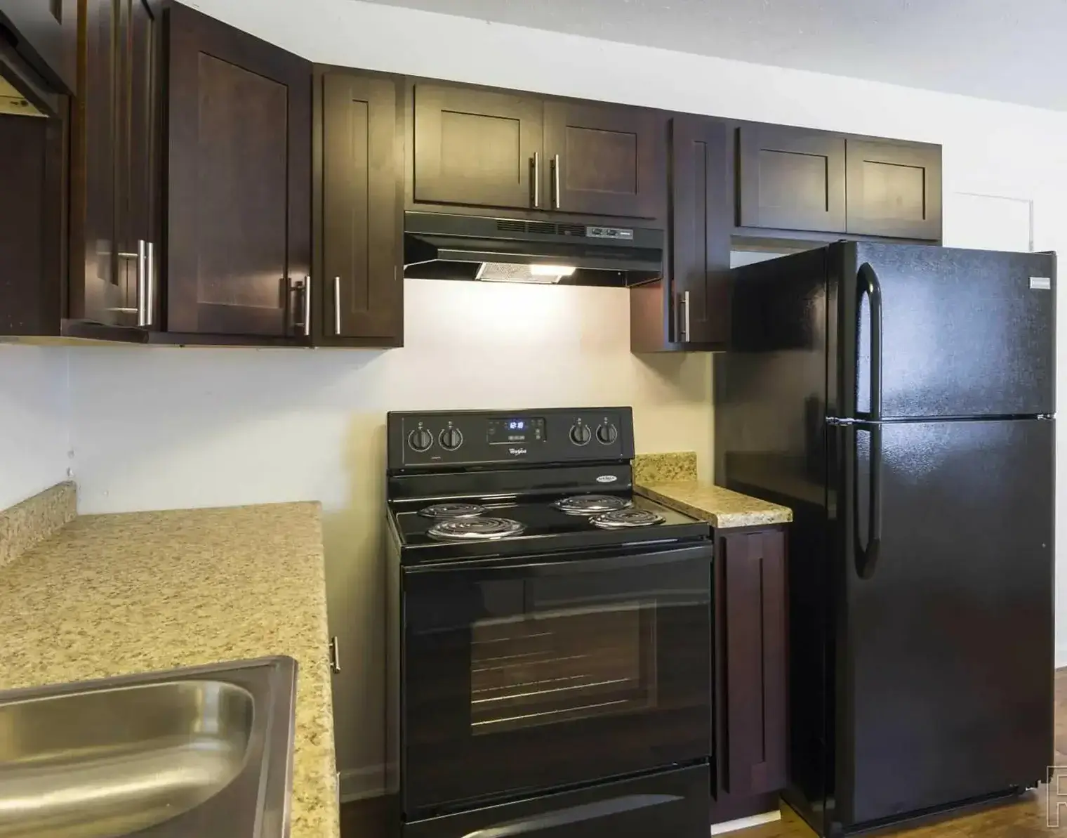 415_hdp_wynridge_int_kitchen-scaled-1