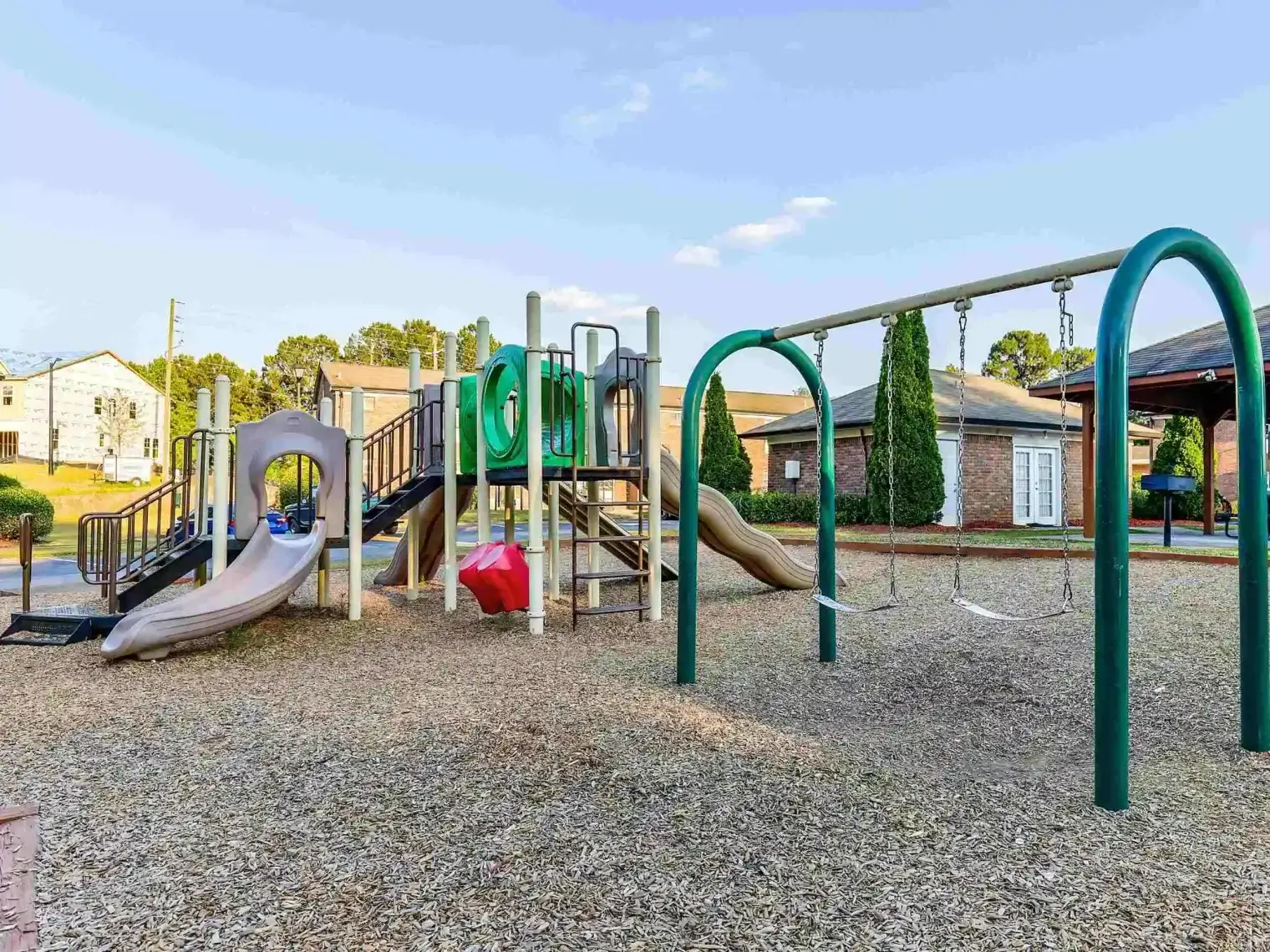 WynridgeApartments-playground